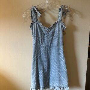 💙 Billabong x Wrangler Light Denim Blue Polka Dot Dress – Size XS 🤍